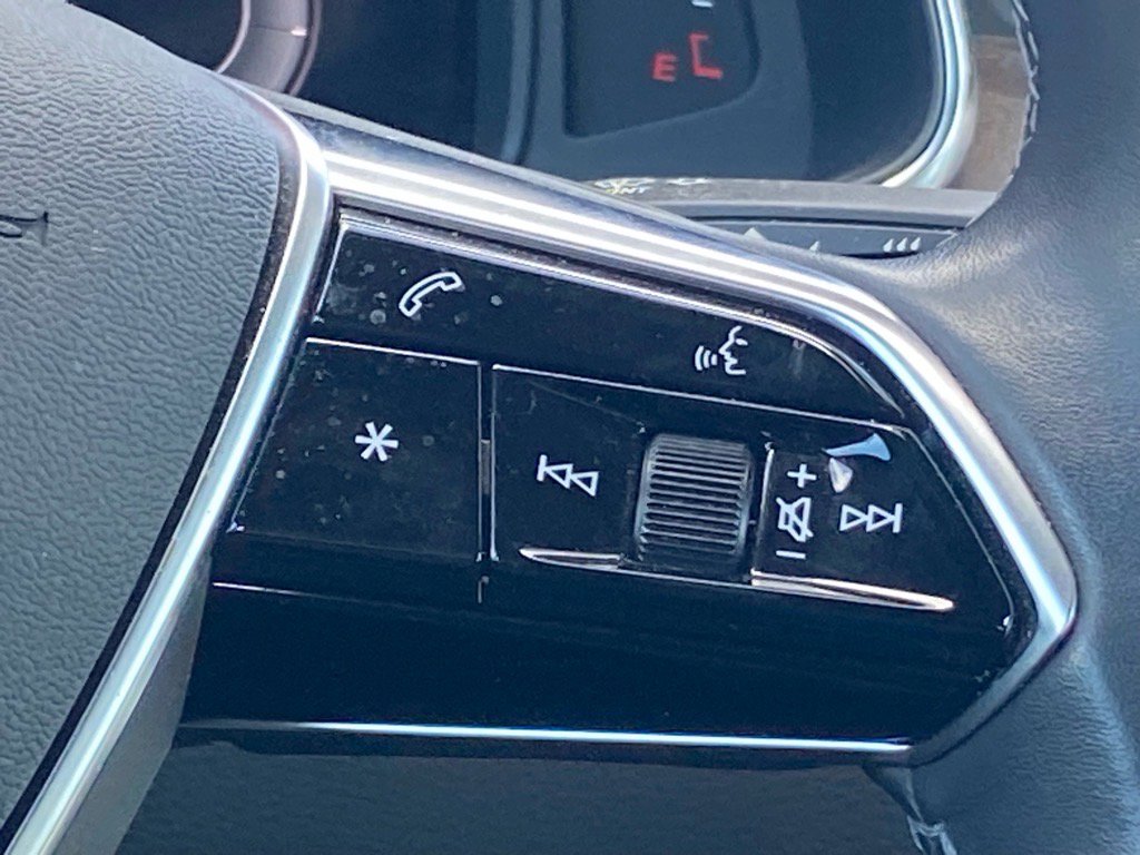 Used 2021 Audi A7 e Premium Plus image 7