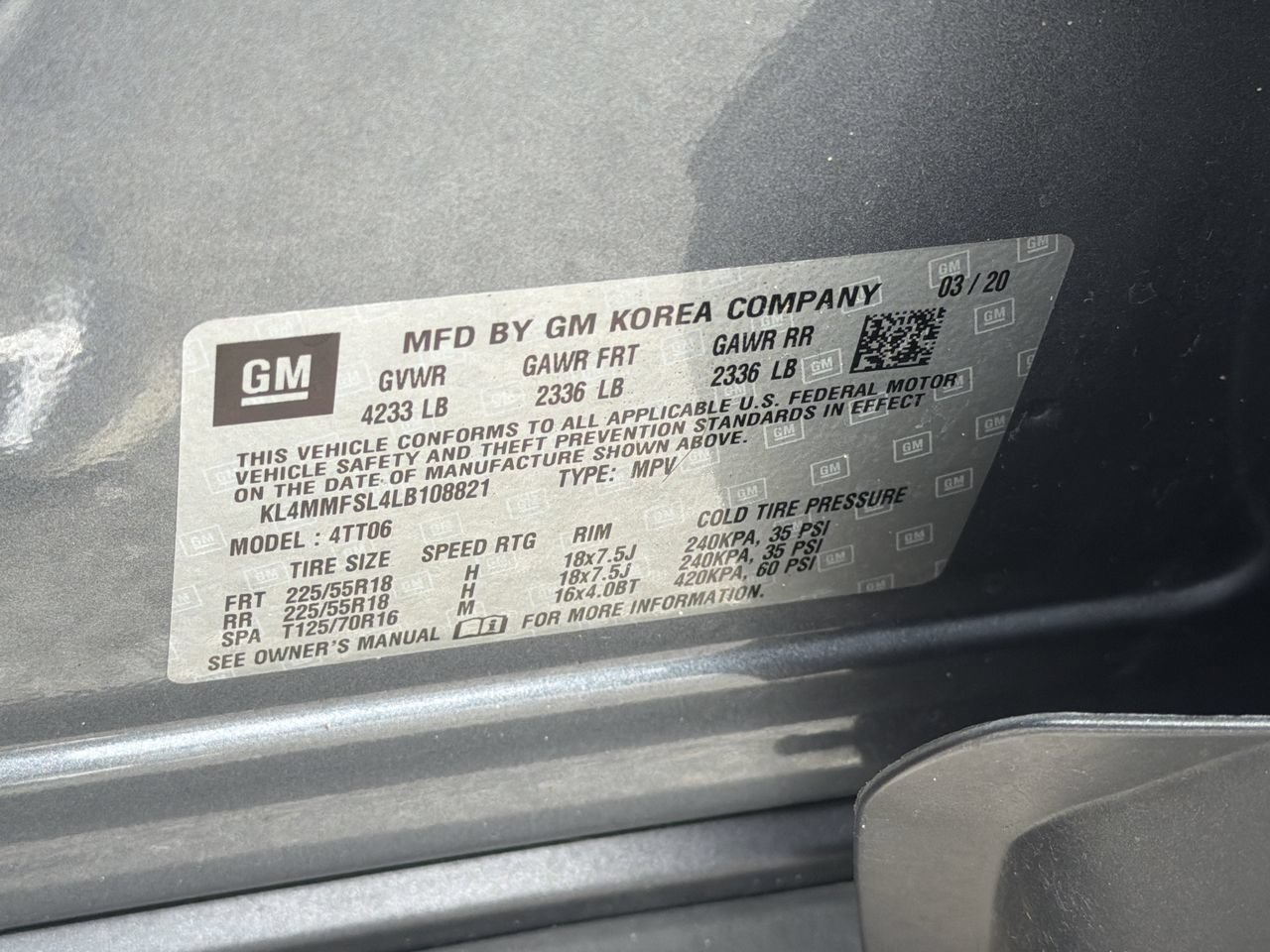 Used 2020 Buick Encore GX Essence FWD image 33