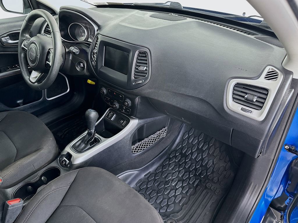 Used 2020 Jeep Compass Sport FWD image 30