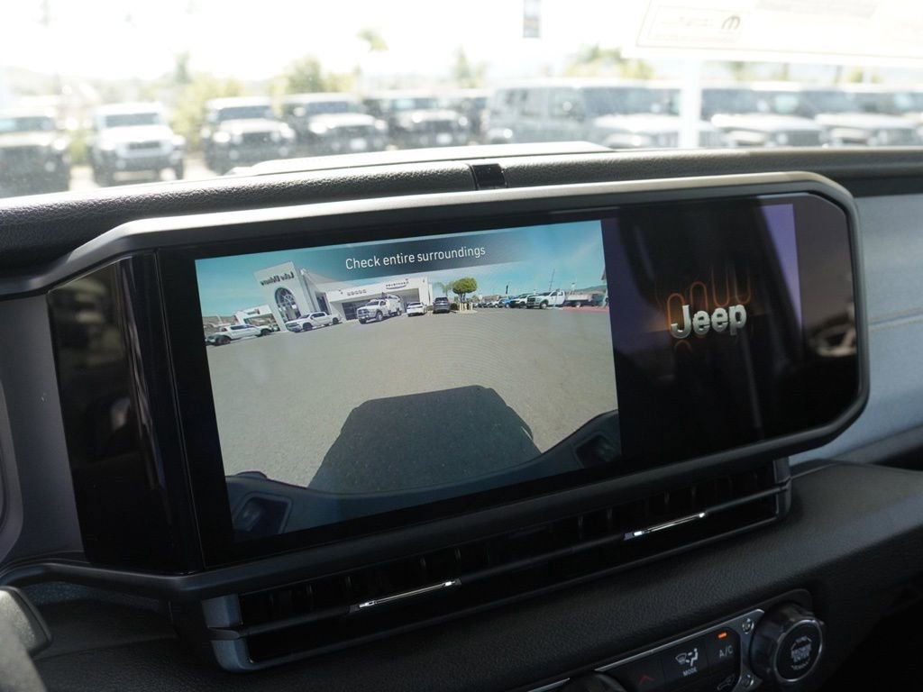 New 2026 Jeep Gladiator Sport image 14