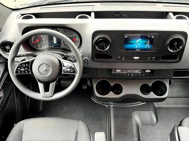 New 2024 Mercedes-Benz Sprinter 2500 image 4