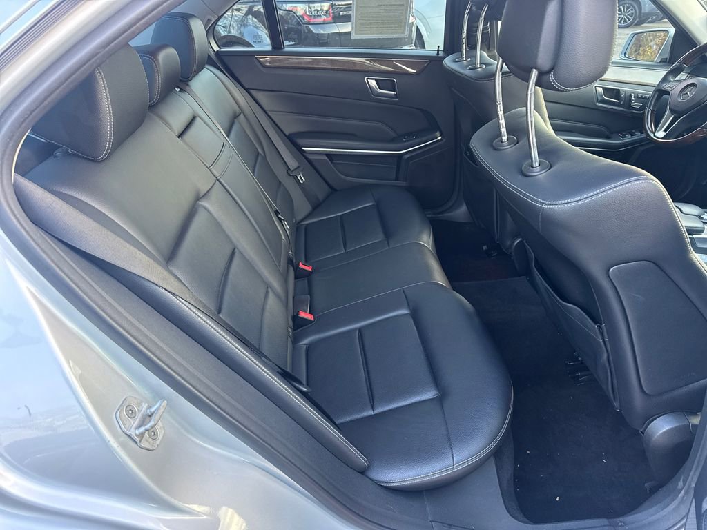 Used 2014 Mercedes-Benz E 350 Sedan image 15