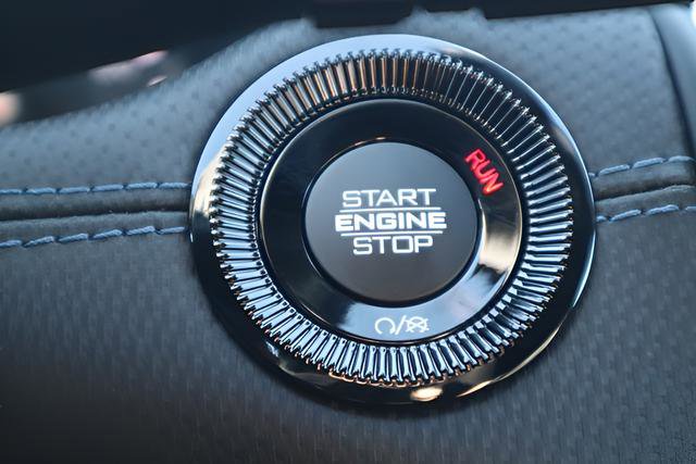 New 2026 Jeep Compass Latitude image 16