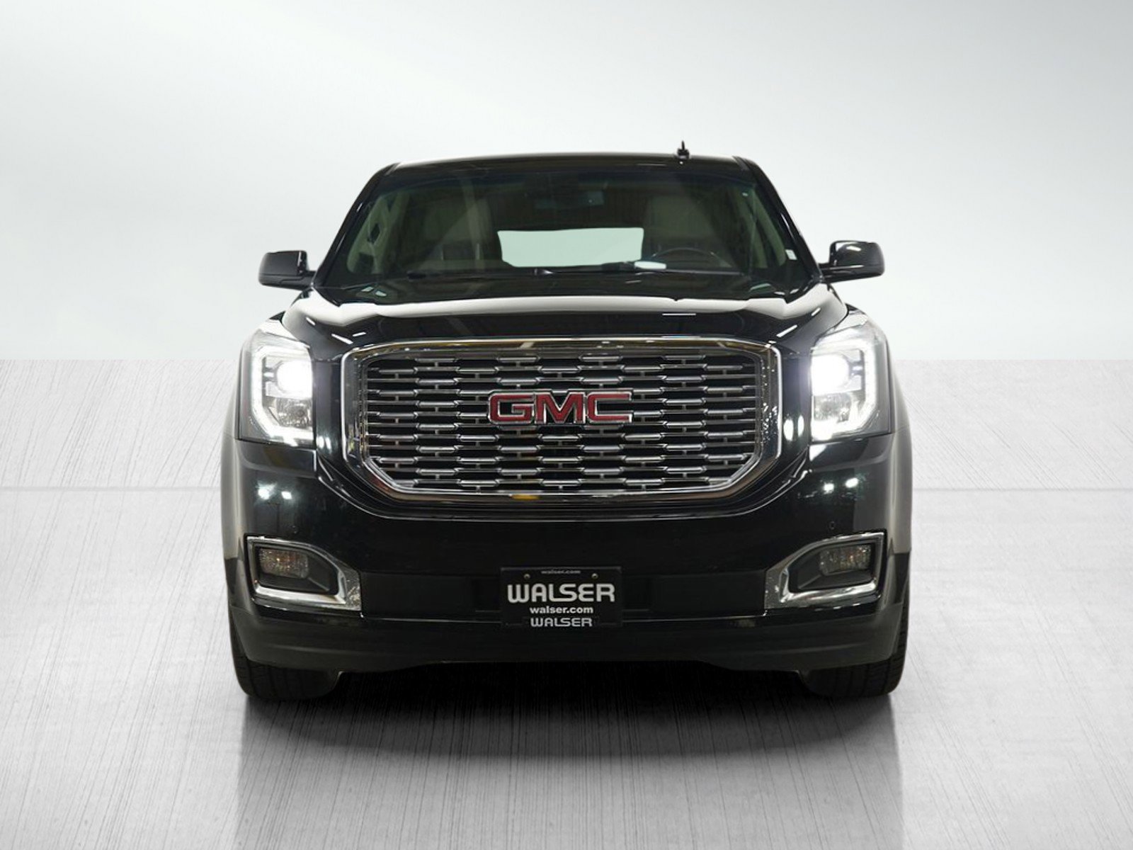 Used 2018 GMC Yukon Denali image 8