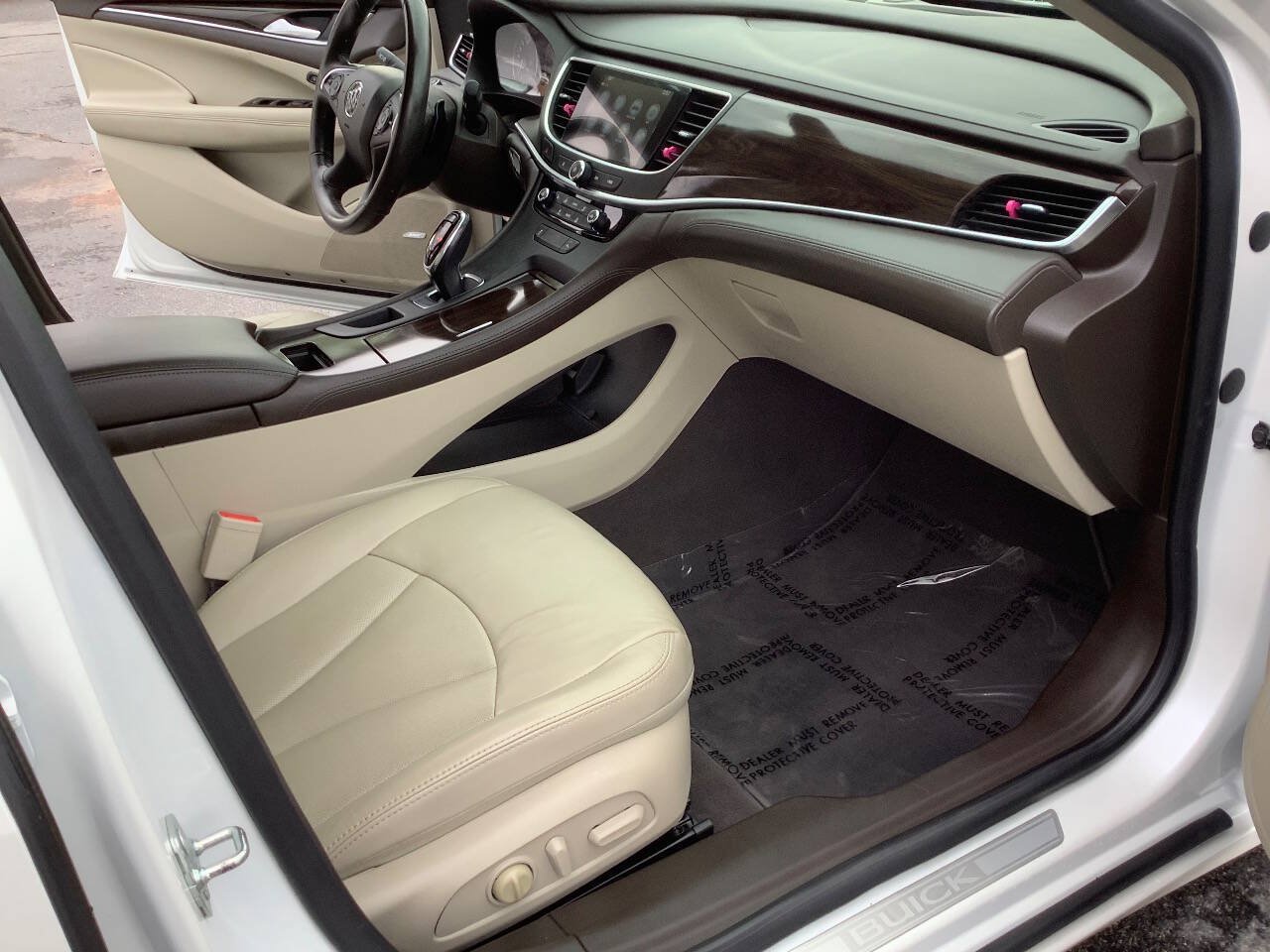 Used 2018 Buick LaCrosse Essence w/ Sights and Sounds Package FWD image 31