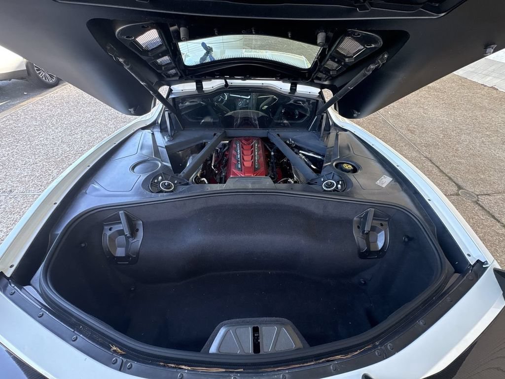 Used 2023 Chevrolet Corvette Stingray Preferred Cpe w/ Z51 Performance Package RWD image 23