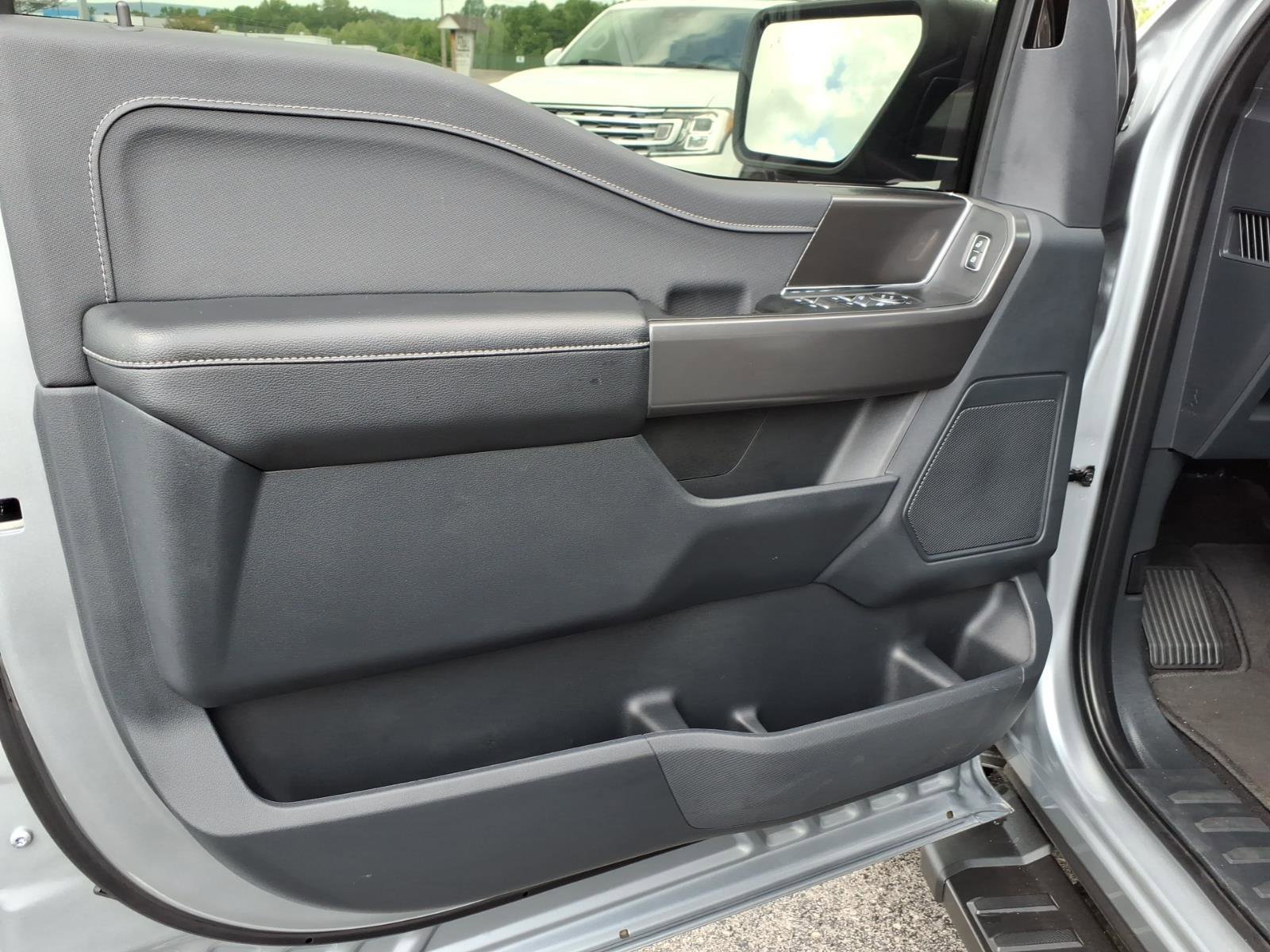 Used 2024 Ford F150 XLT w/ Equipment Group 302A MID AWD/4WD image 10