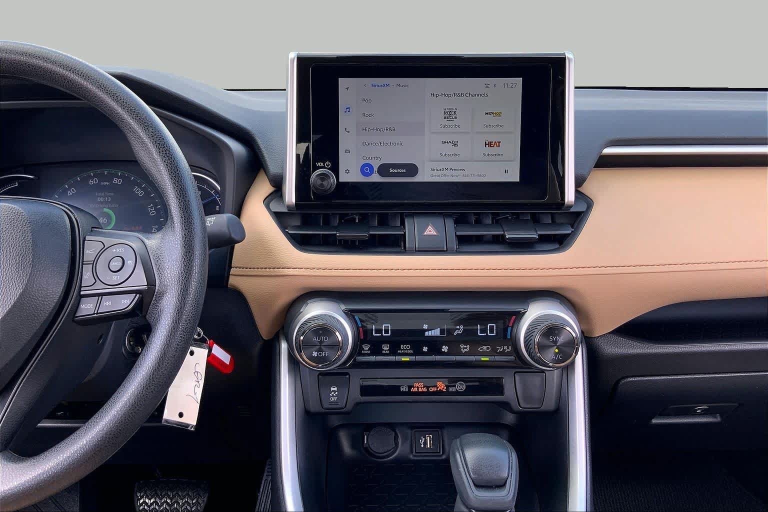 Certified 2025 Toyota RAV4 LE AWD/4WD image 7