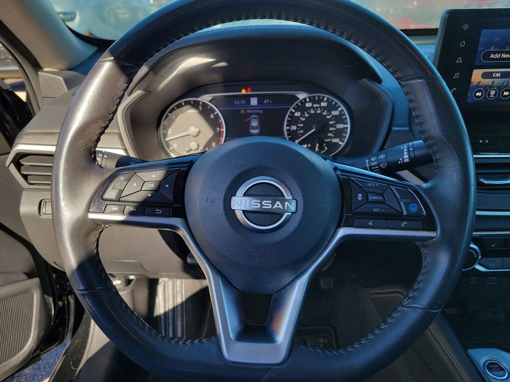 Used 2023 Nissan Altima 2.5 SV w/ SV Premium Package image 12