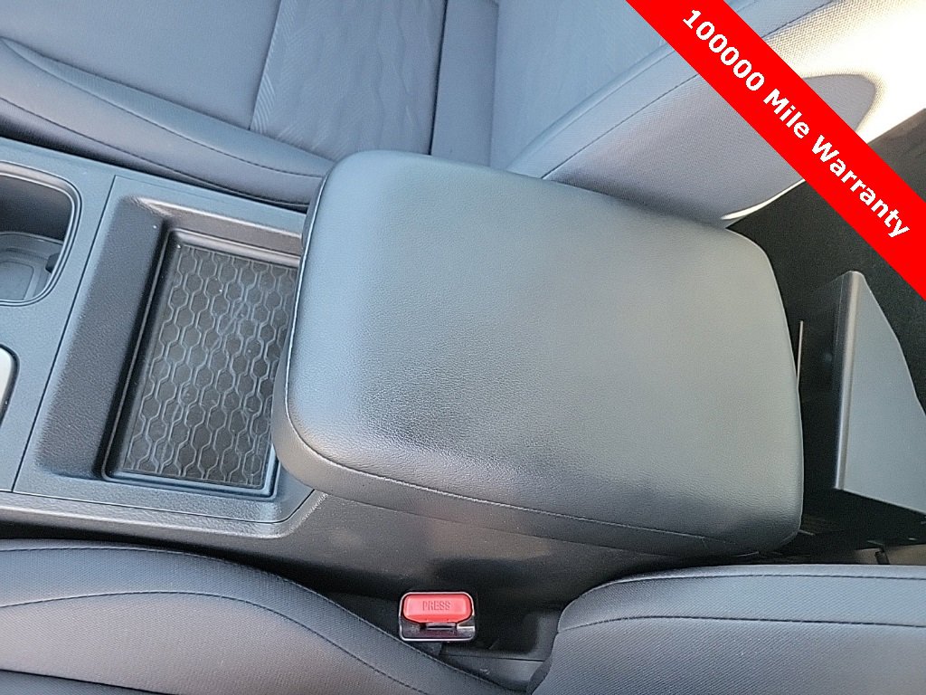 Used 2025 Nissan Frontier S image 29