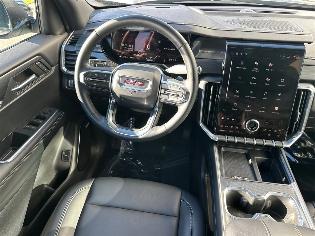 Used 2024 GMC Acadia Elevation image 18