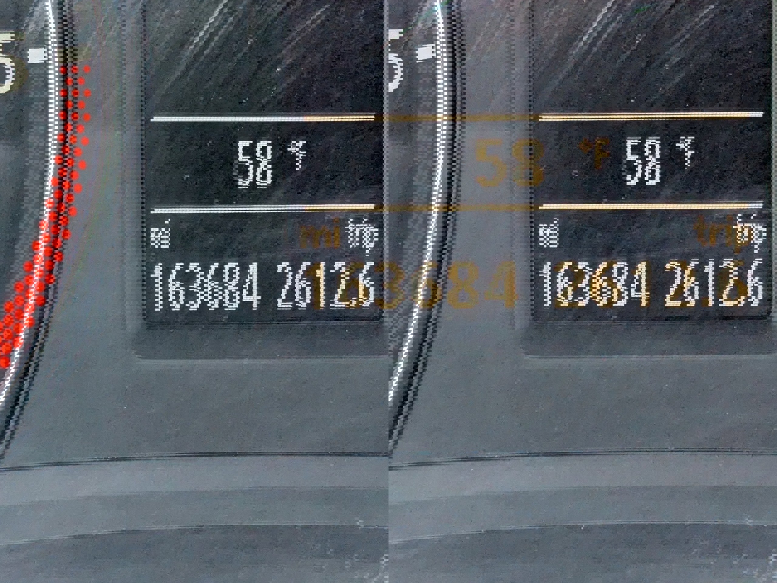 Used 2013 Volkswagen Passat TDI SE image 2