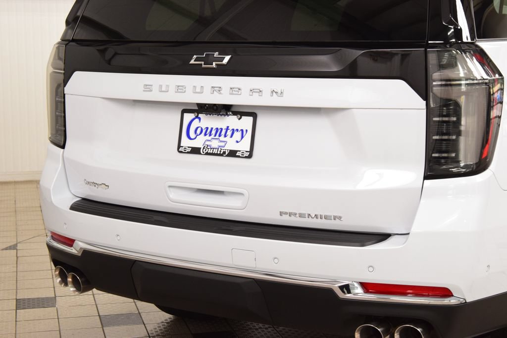 New 2026 Chevrolet Suburban Premier AWD/4WD image 21