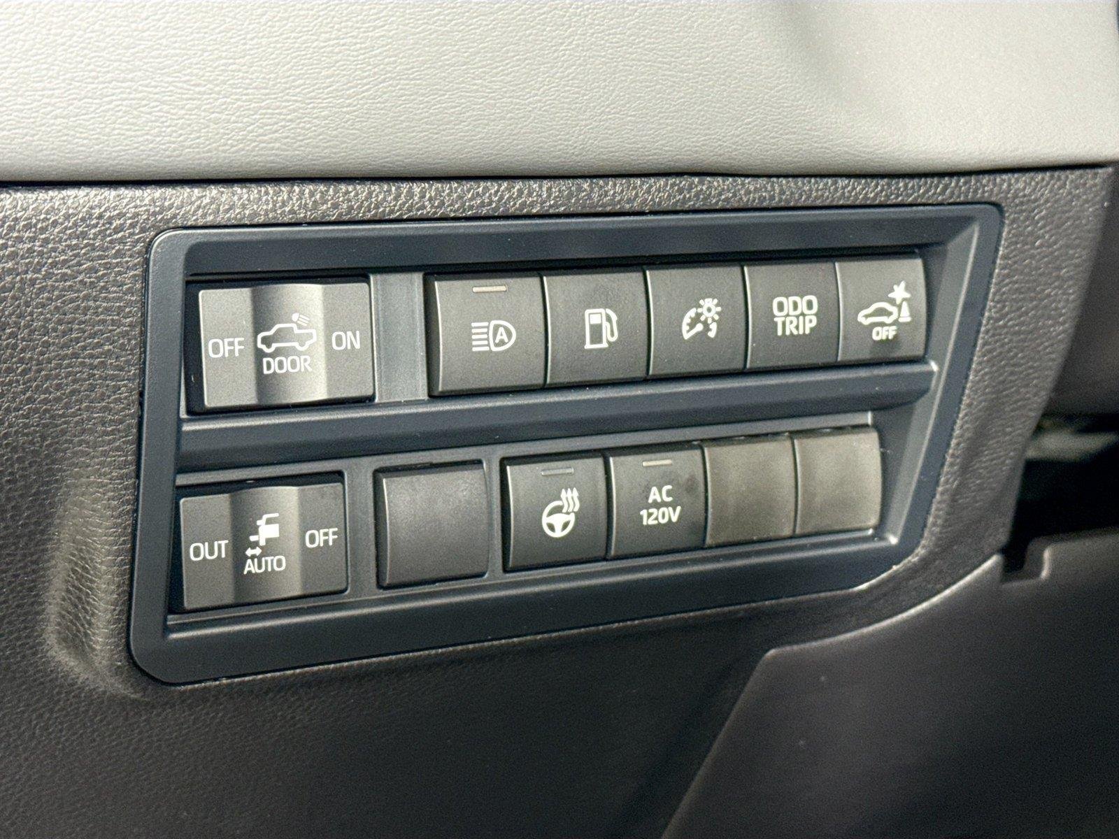 New 2026 Toyota Tundra Capstone AWD/4WD image 18