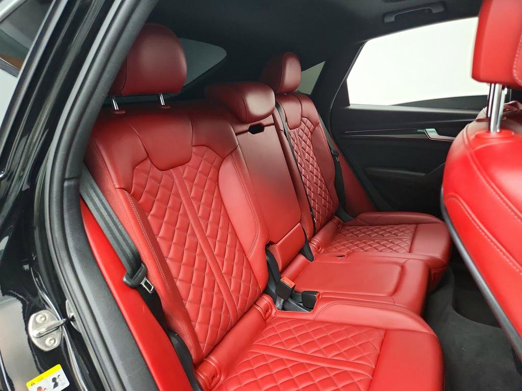 Used 2022 Audi SQ5 Prestige w/ Prestige Package image 30