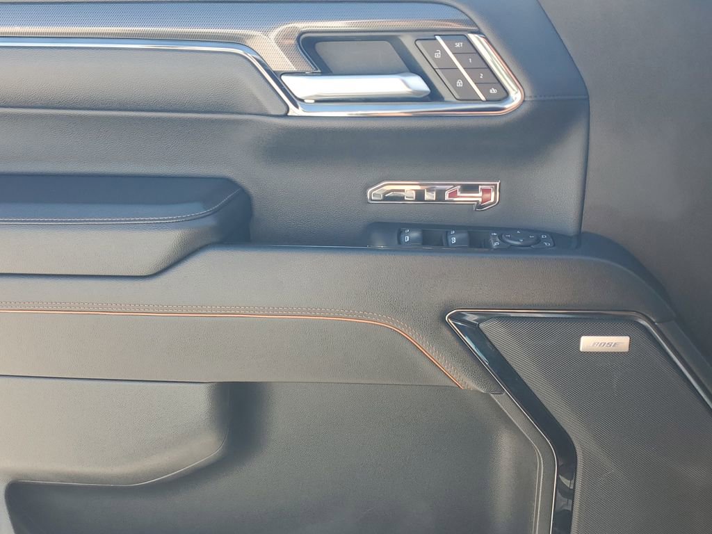 Used 2022 GMC Sierra 1500 AT4 w/ AT4 Preferred Package image 24