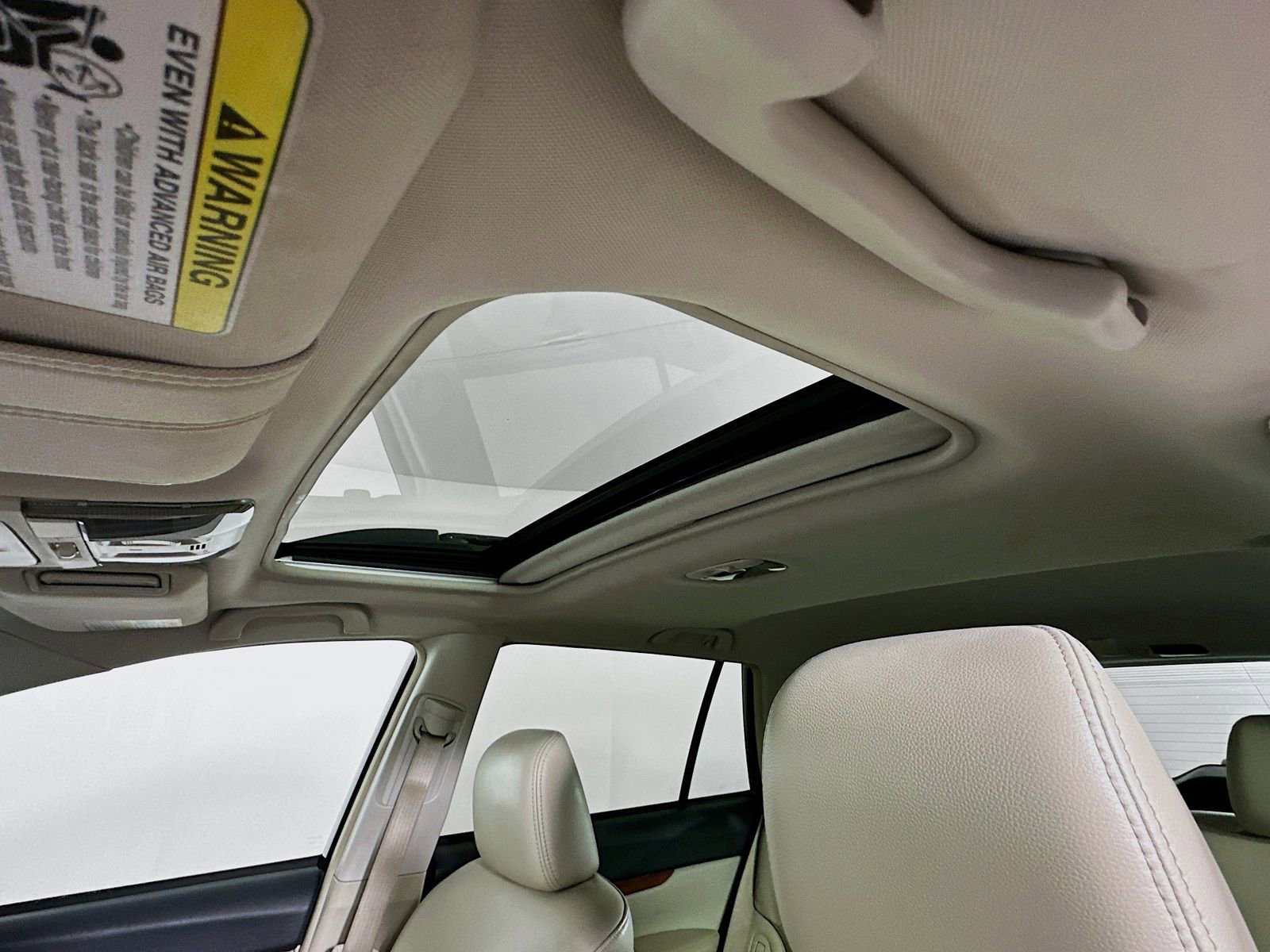 Used 2014 Subaru Outback 3.6R Limited AWD/4WD image 24