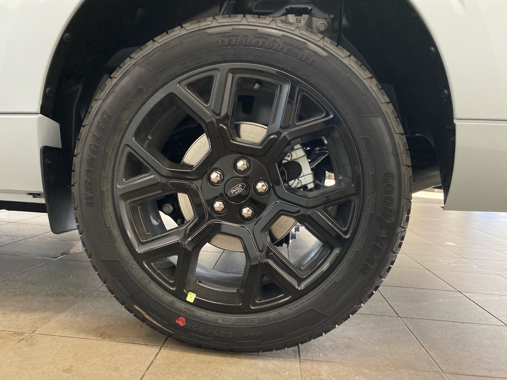 New 2026 Ford Maverick Lobo AWD/4WD image 24