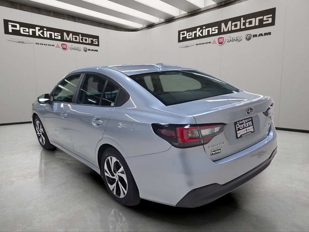 Used 2025 Subaru Legacy Premium AWD/4WD image 3