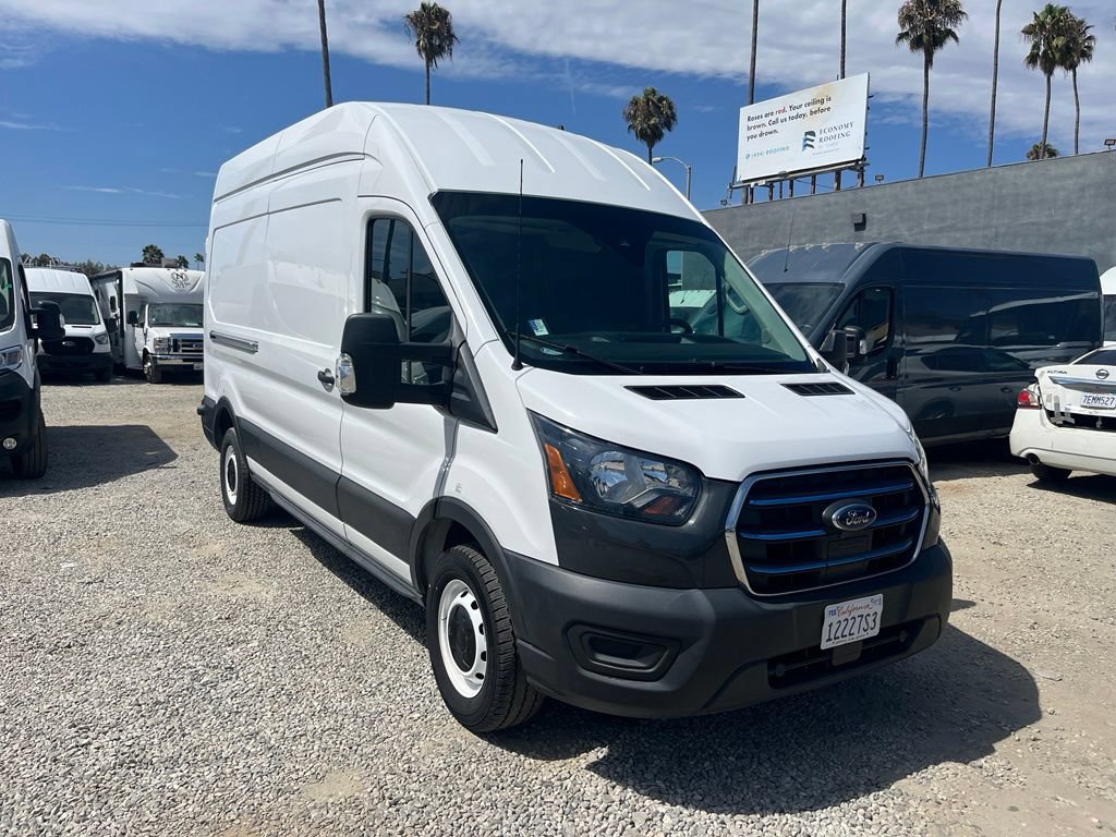 Used 2022 Ford E-Transit 148 High Roof w/ Load Area Protection Package RWD image 3