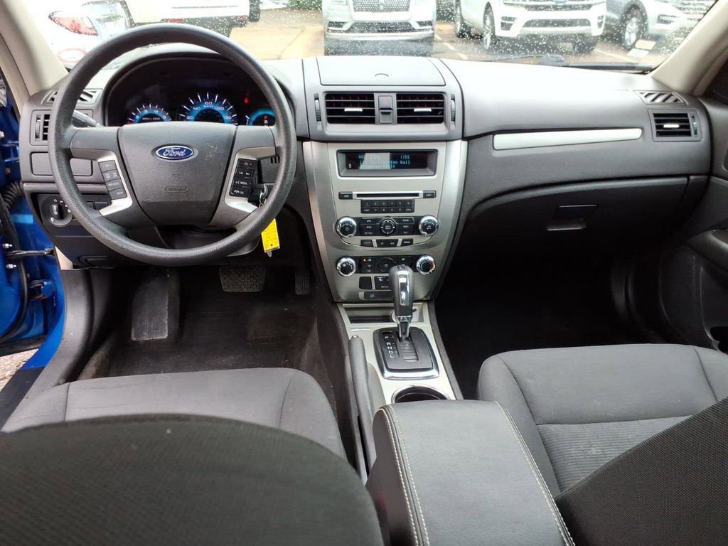 Used 2011 Ford Fusion SE w/ 202A Rapid Spec Order Code FWD image 12