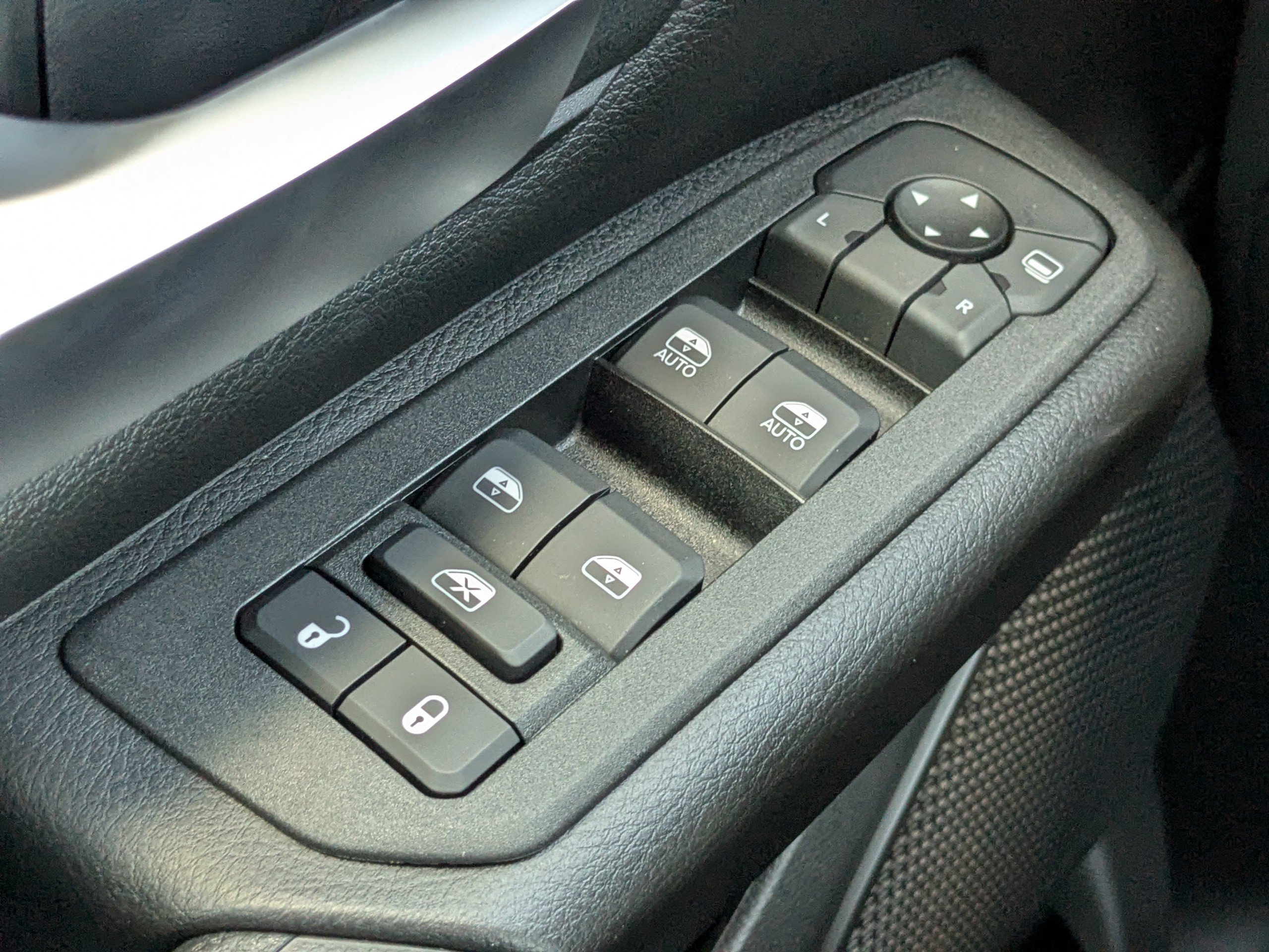 New 2026 RAM 1500 Express image 21