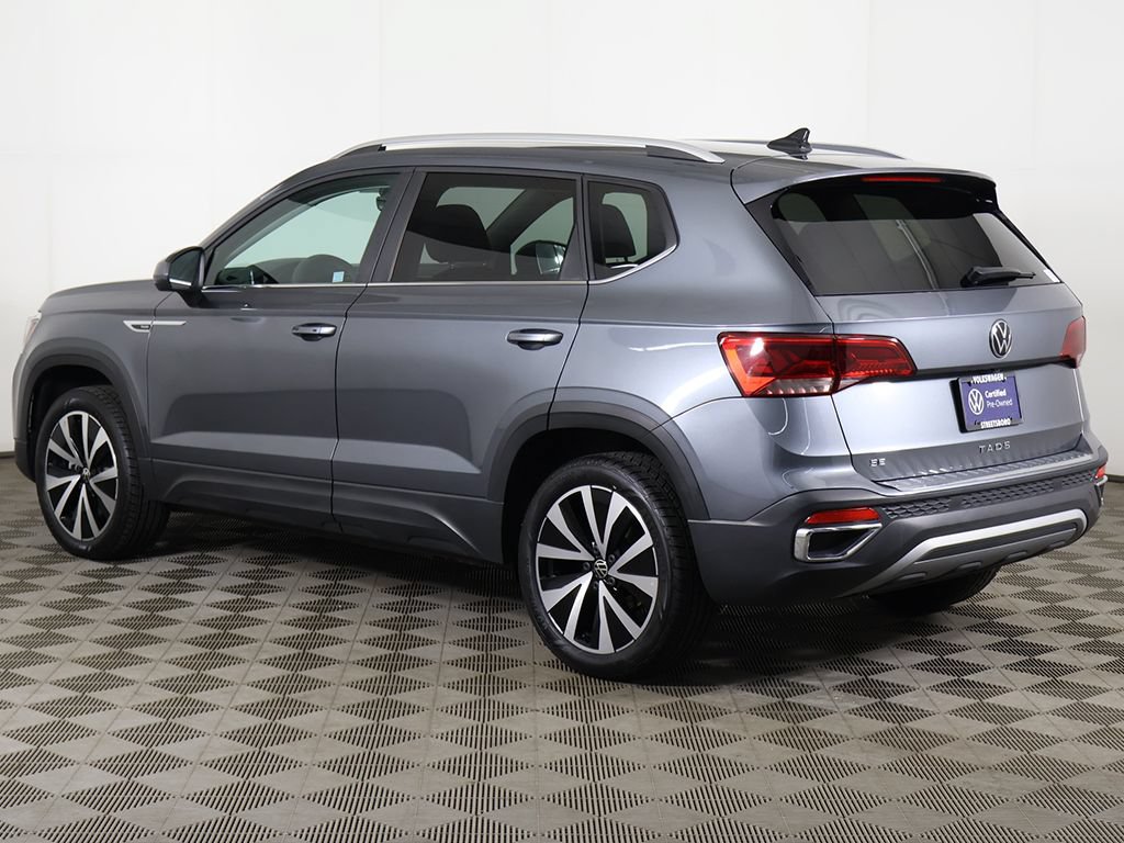 Used 2023 Volkswagen Taos SE FWD image 8
