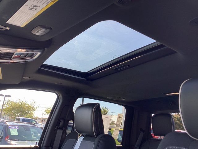 New 2026 RAM 2500 Laramie w/ Sport Appearance Package AWD/4WD image 23