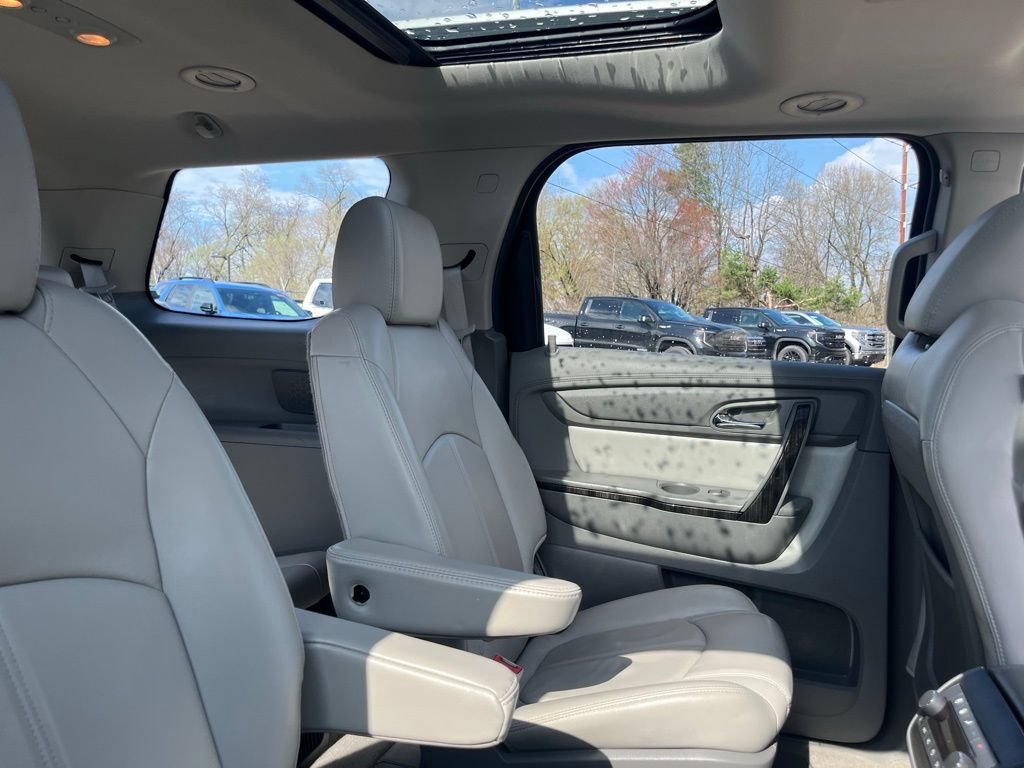 Used 2017 GMC Acadia Limited SLT AWD/4WD image 43