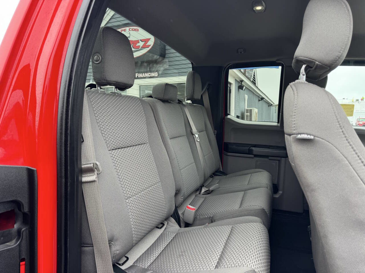 Used 2015 Ford F150 XLT w/ Equipment Group 301A Mid AWD/4WD image 29