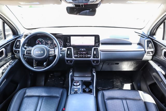 Certified 2023 Kia Sorento EX FWD image 14