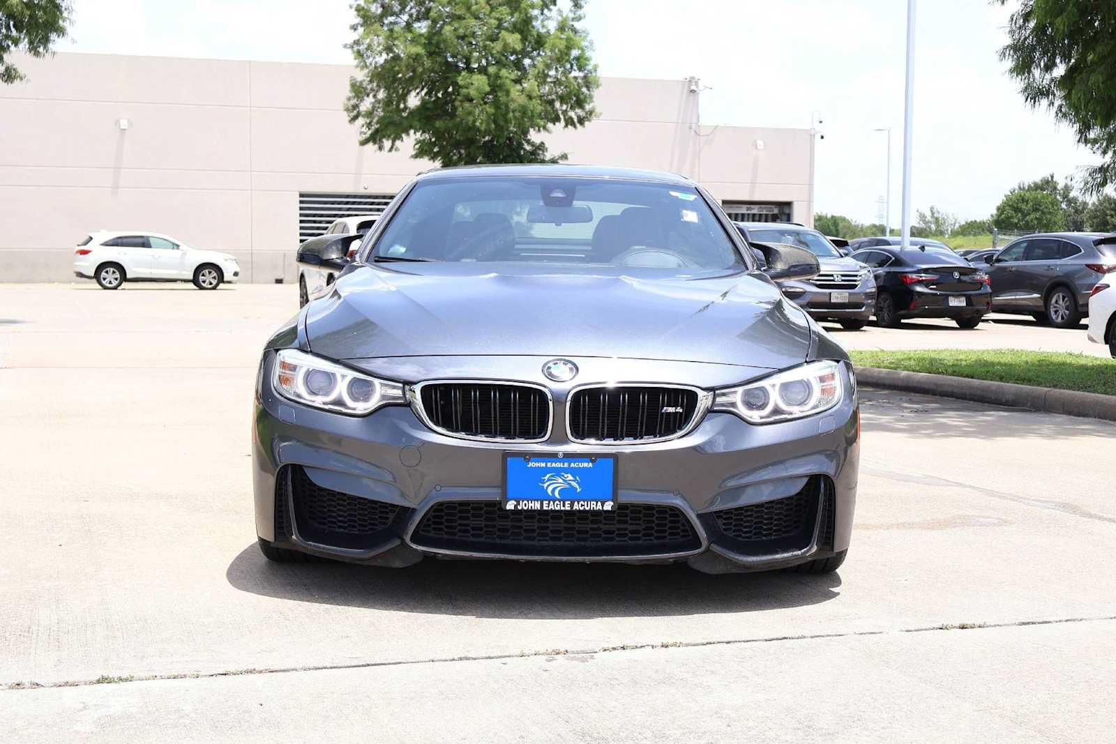 Used 2016 BMW M4 Convertible RWD image 6