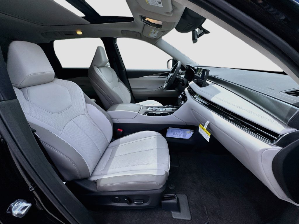 New 2027 INFINITI QX60 Luxe w/ Cargo Package FWD image 31