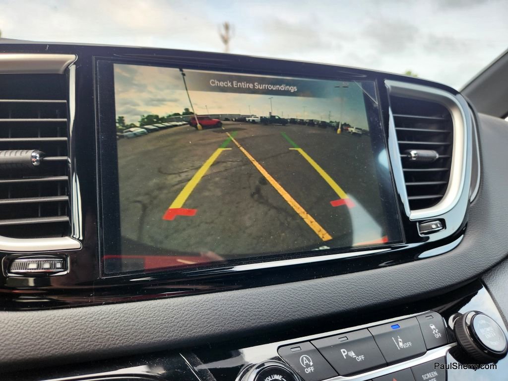 New 2025 Chrysler Voyager LX video 2