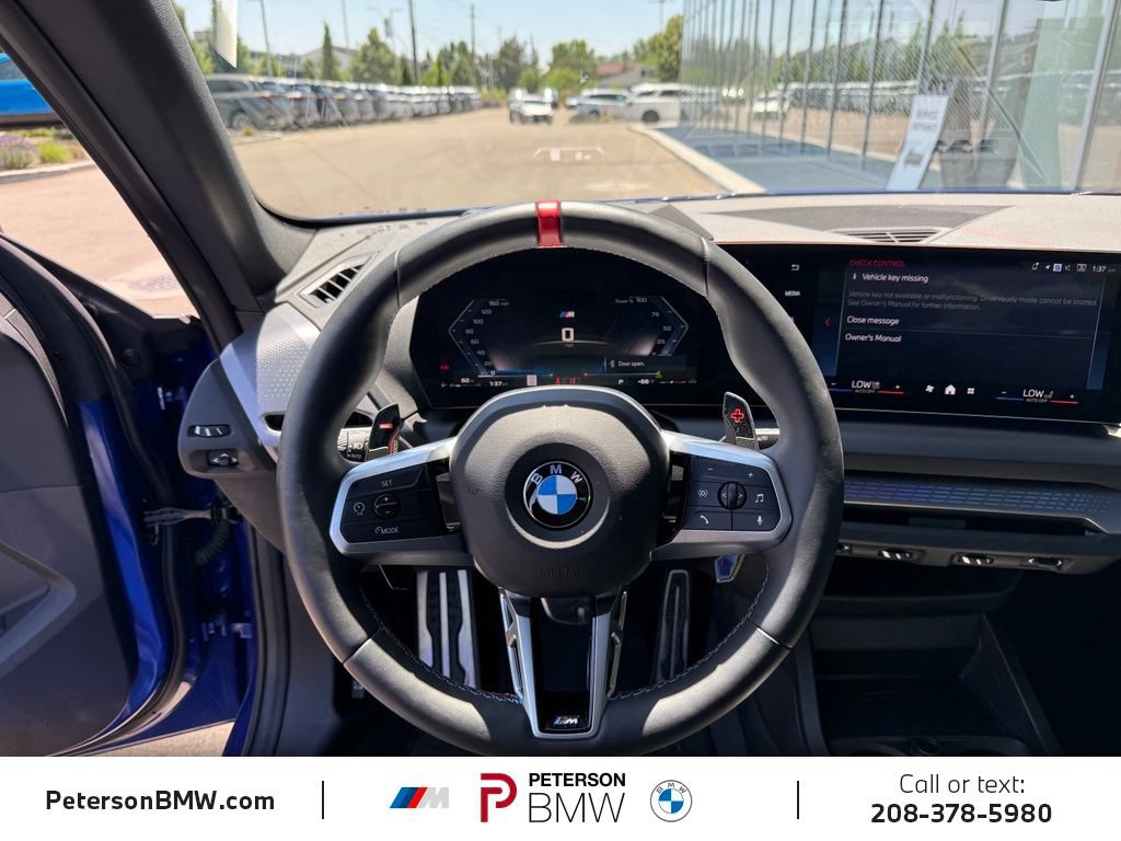 Used 2025 BMW M235i xDrive AWD/4WD image 17