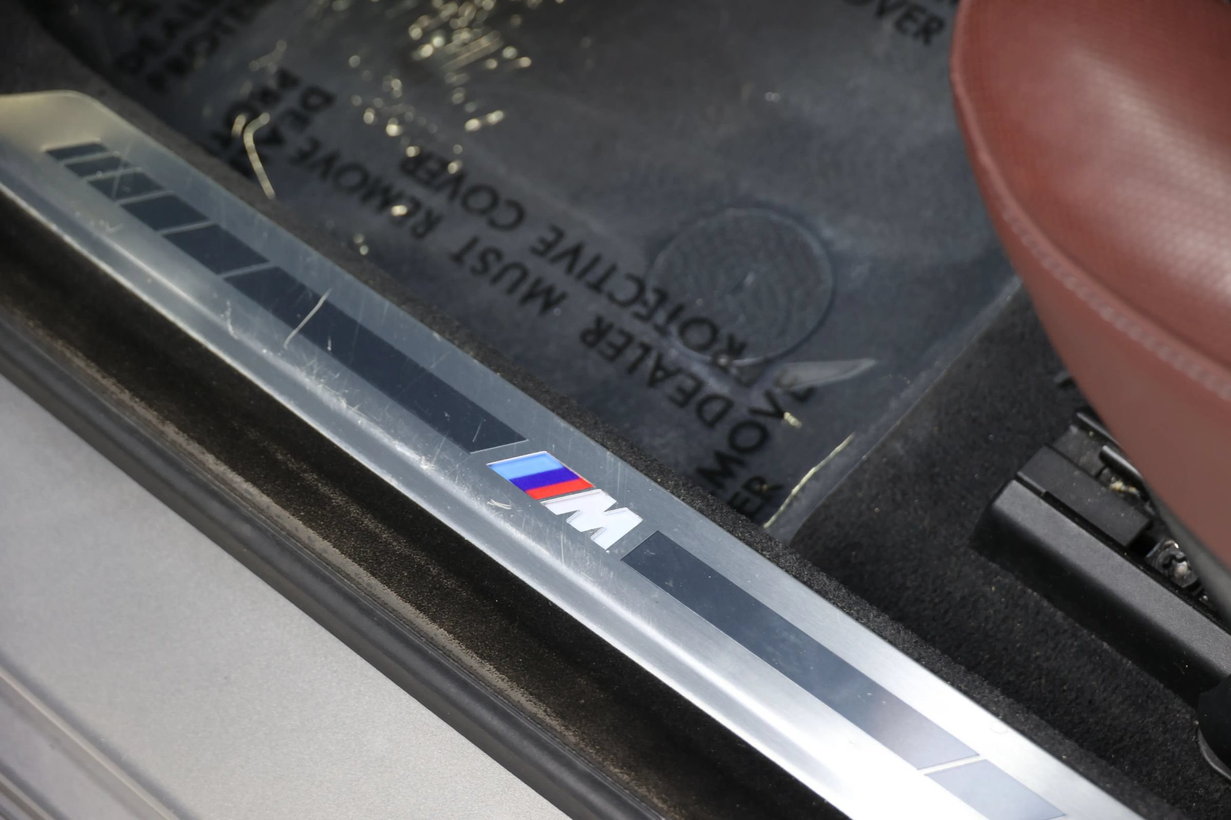 Used 2023 BMW 740i w/ Parking Assistance Package RWD image 13