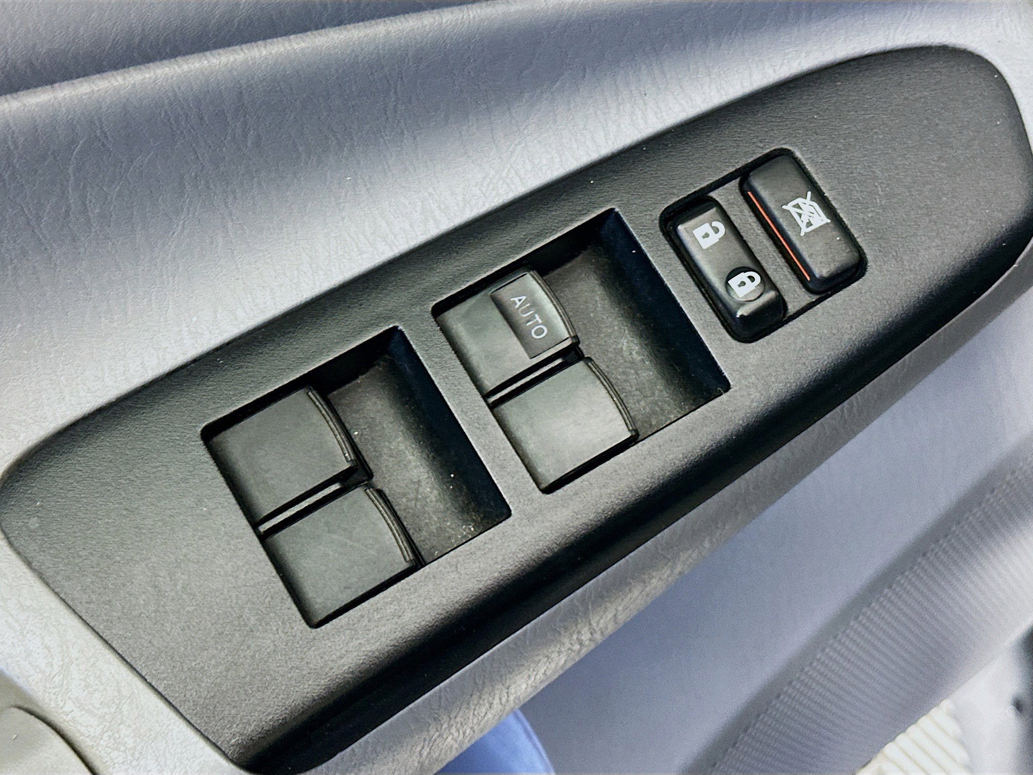 Used 2014 Toyota Tacoma PreRunner image 15