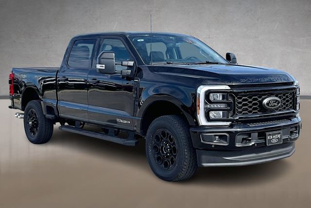 New 2026 Ford F250 Lariat w/ Black Appearance Package image 2