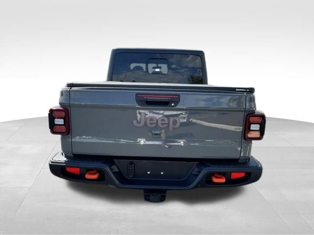 Used 2021 Jeep Gladiator Mojave AWD/4WD image 6