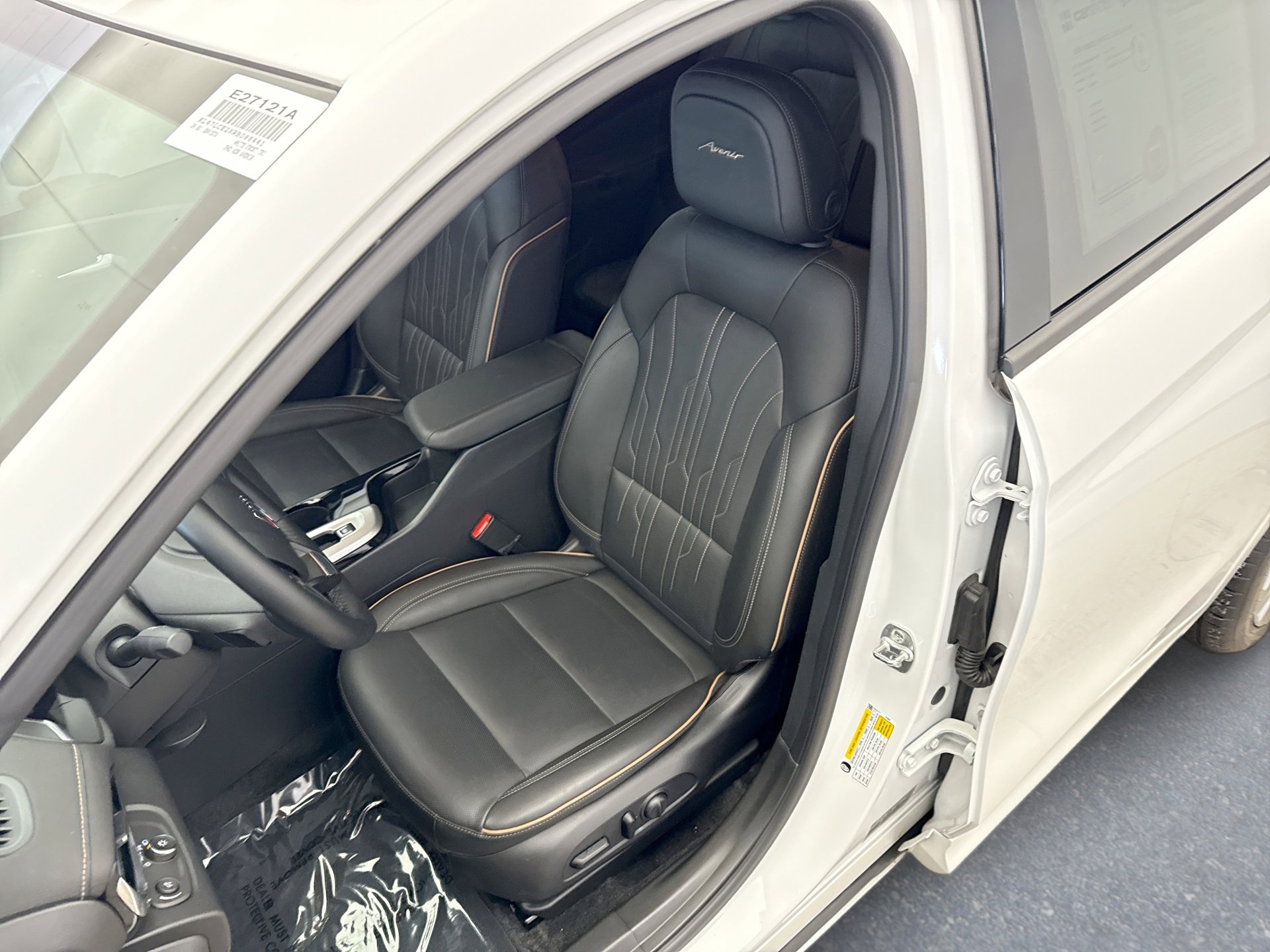 Used 2024 Buick Envista Avenir image 11