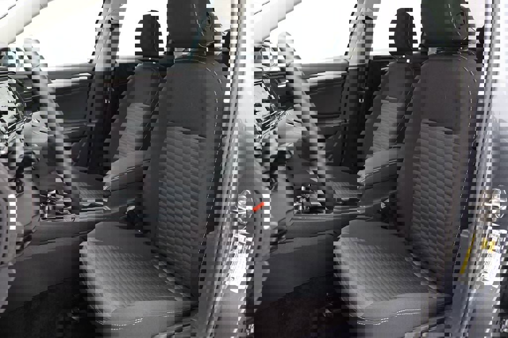 Used 2024 Volkswagen Jetta S image 15