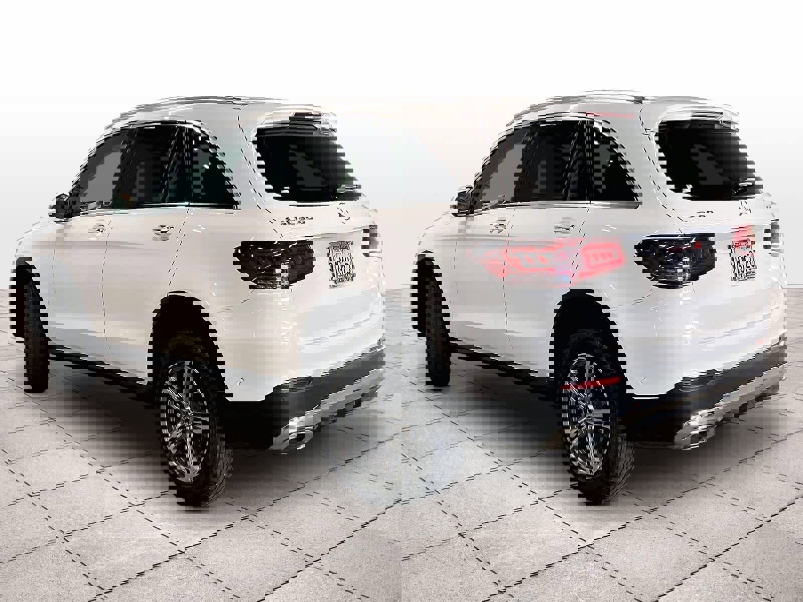 Used 2022 Mercedes-Benz GLC 300 4MATIC image 13