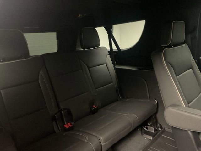 New 2026 Chevrolet Suburban Premier w/ LPO, Illumination Package image 29