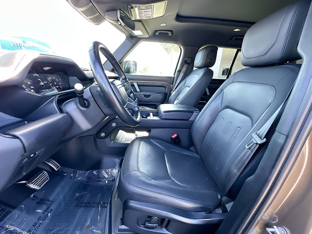 Used 2022 Land Rover Defender 110 X-Dynamic HSE image 20