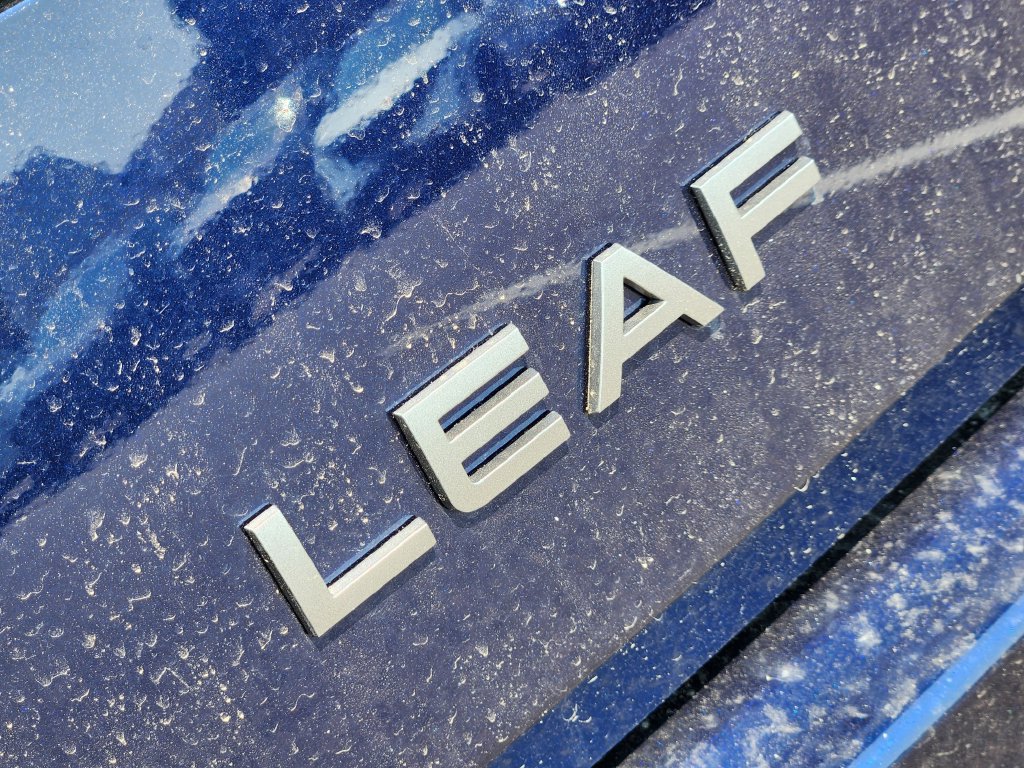 New 2026 Nissan Leaf w/ Floor Mat Package (S+) FWD image 8