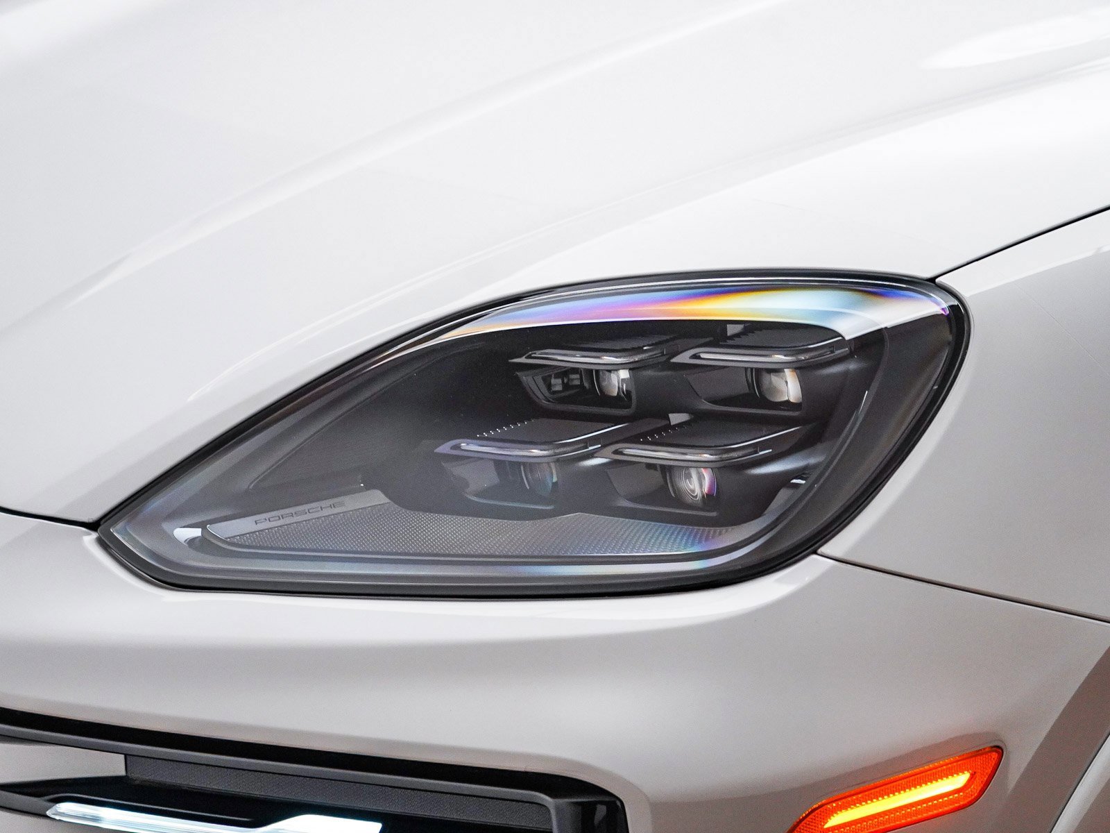 Used 2025 Porsche Cayenne GTS image 14