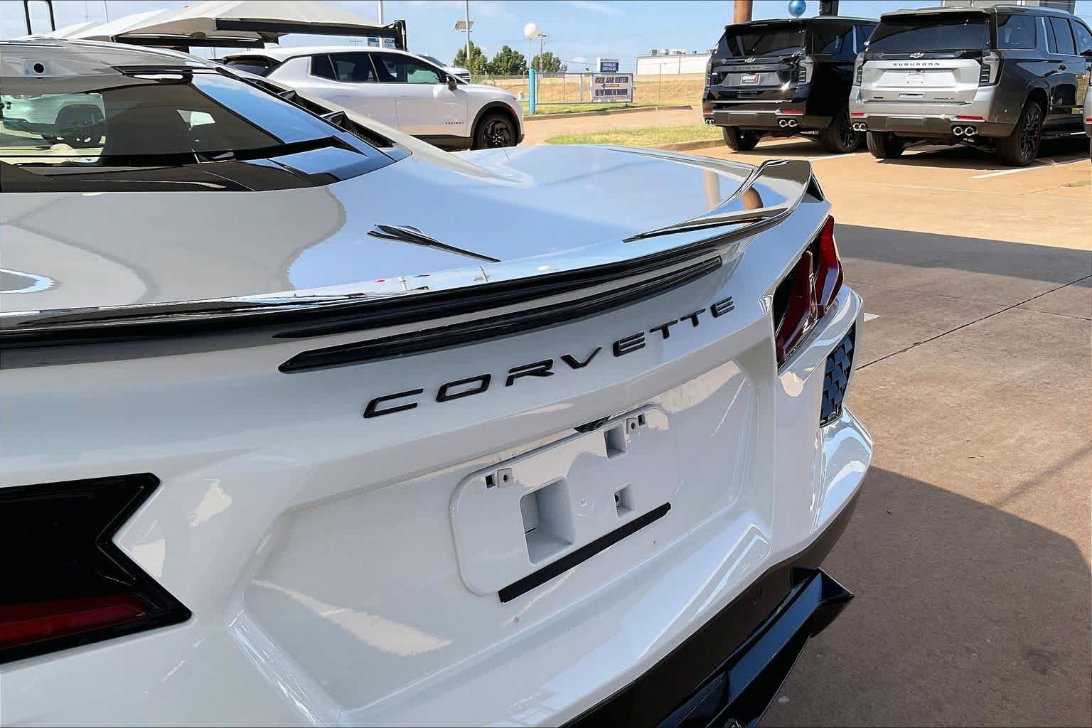 Used 2023 Chevrolet Corvette Stingray Preferred Cpe w/ Z51 Performance Package RWD image 28