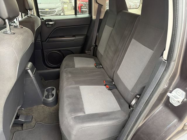 Used 2016 Jeep Patriot Latitude image 22