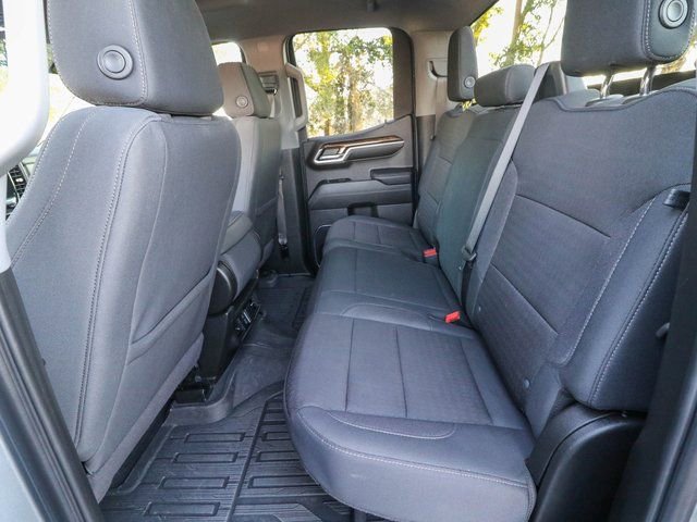Used 2024 GMC Sierra 1500 SLE image 28