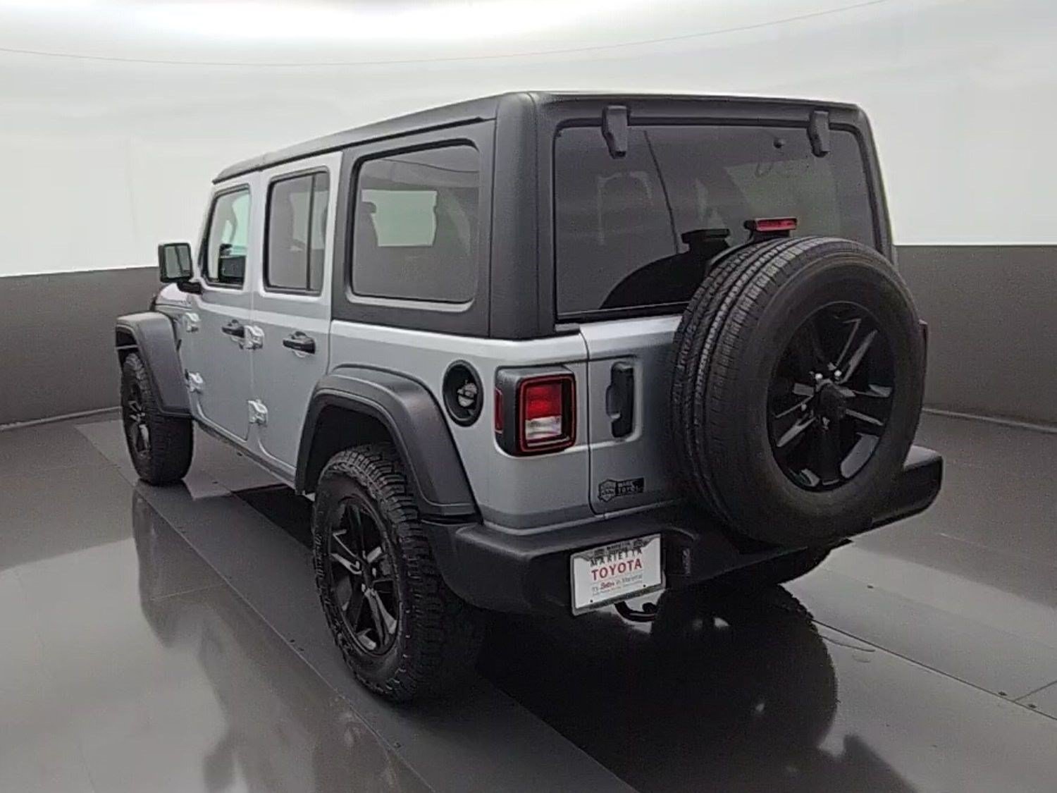 Used 2023 Jeep Wrangler Unlimited Sport AWD/4WD image 7